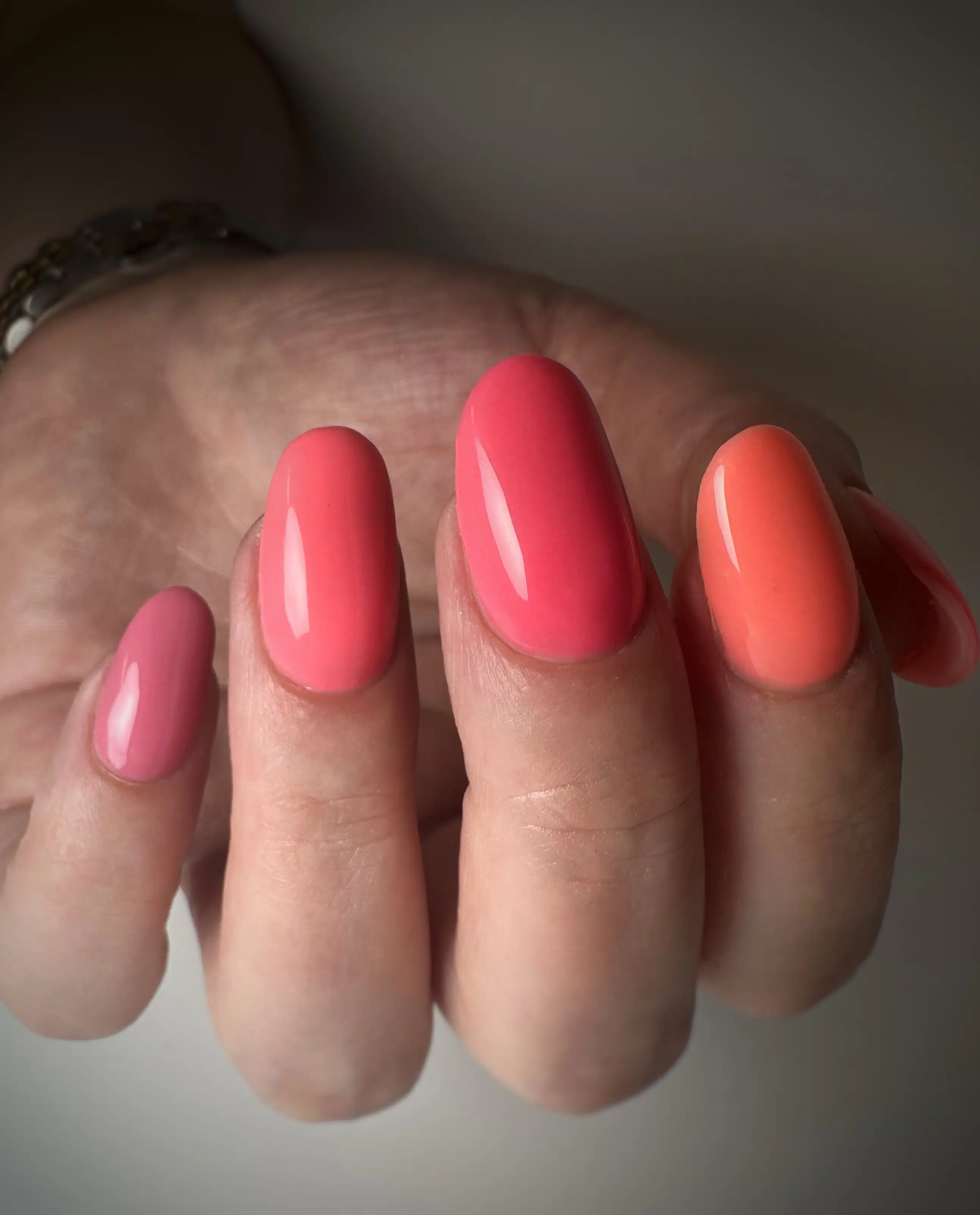 Resultaat met Builder Gel, gelakt in tinten uit de Sunset Sorbet Collectie