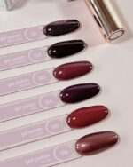 Purple Professional gel polish 121 Sensuality, 122 Commodity, 123 Legend, 124 Vibe, 125 So Good en 126 Iconic op swatches